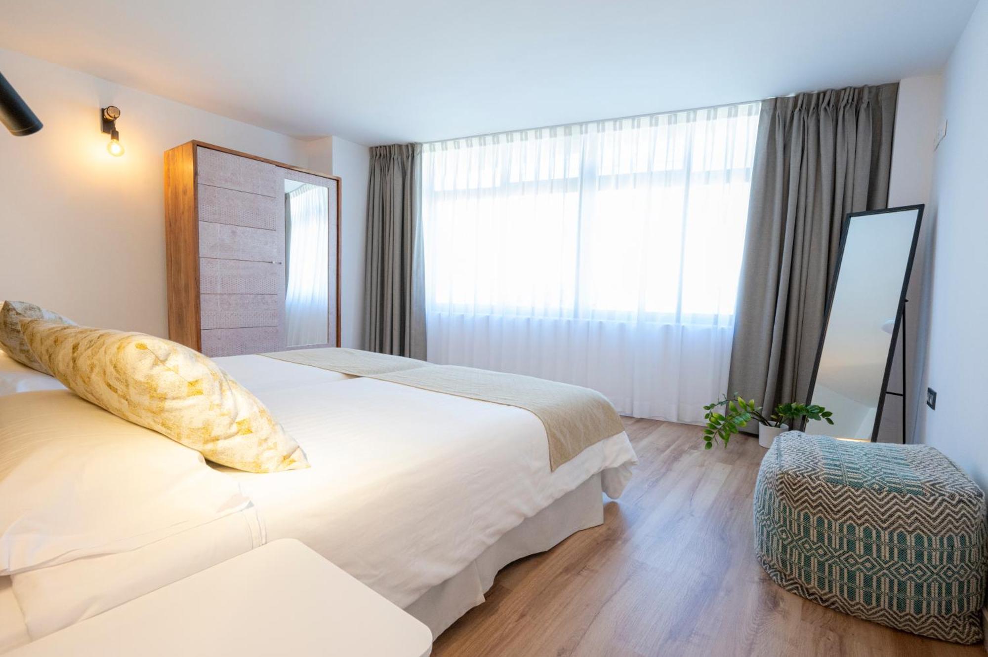 Laguna Home & Suites La Laguna  Eksteriør billede